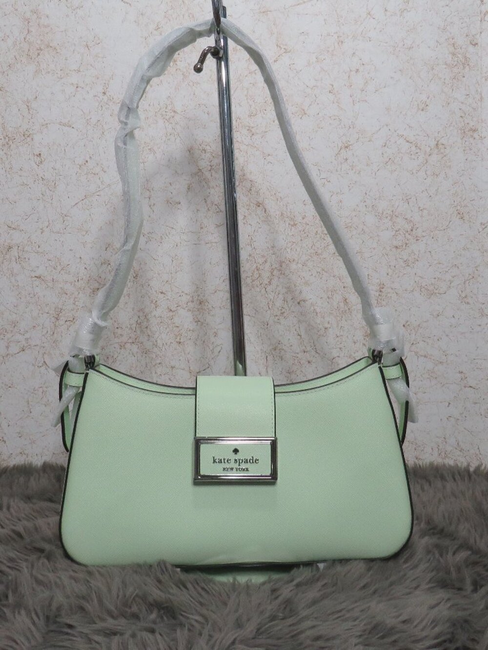 Kate Spade Reegan Small Shoulder Bag (Lime Frost) - NWT (KM642)